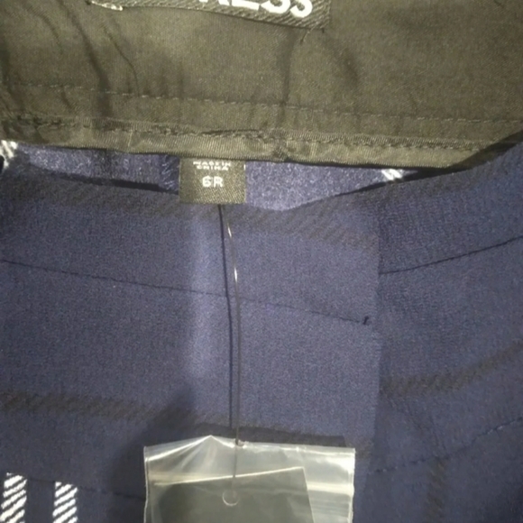 Express ankle high-rise trousers - Picture 8 of 9